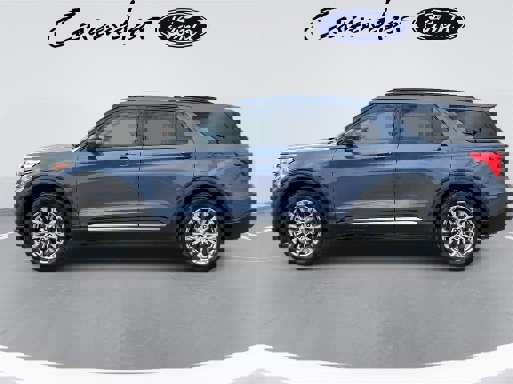 Used 2021 Ford Explorer XLT w/ Equipment Group 202A image 8