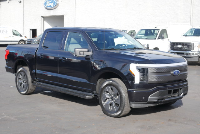 Used 2023 Ford F150 Lightning XLT w/ Equipment Group 312A High AWD/4WD image 7