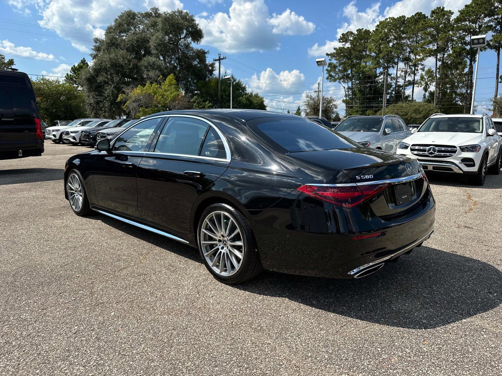 Certified 2021 Mercedes-Benz S 580 4MATIC Sedan image 3