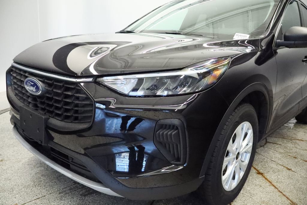 Used 2024 Ford Escape Active w/ Tech Pack #1 AWD/4WD image 13
