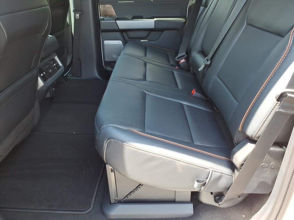 New 2026 Ford F250 Lariat AWD/4WD image 5
