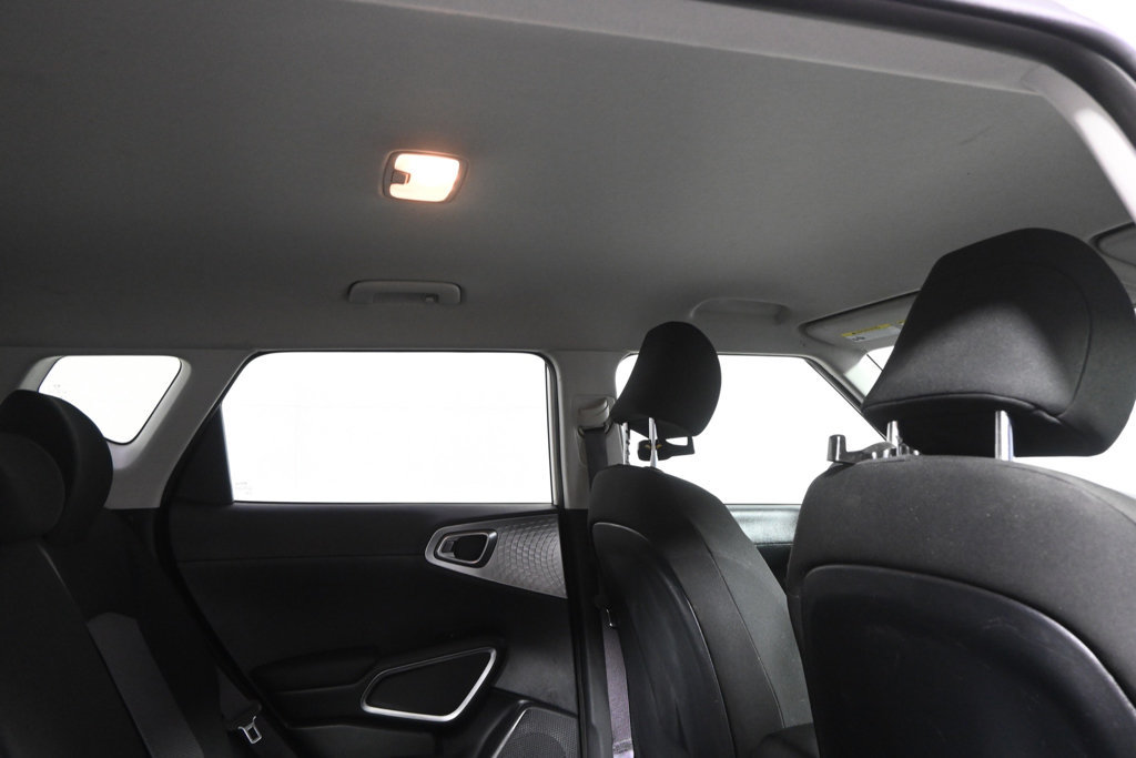 Used 2021 Kia Soul LX FWD image 17
