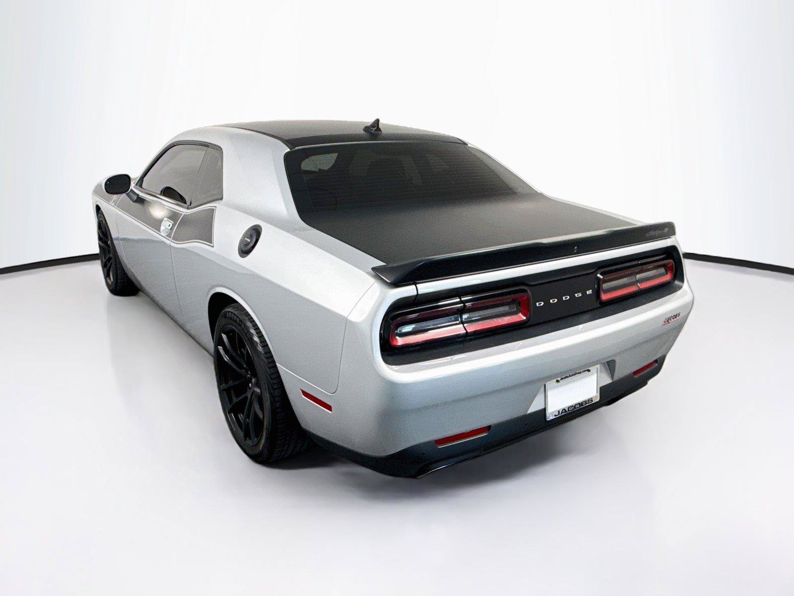 Used 2022 Dodge Challenger R/T w/ T/A Package RWD image 3