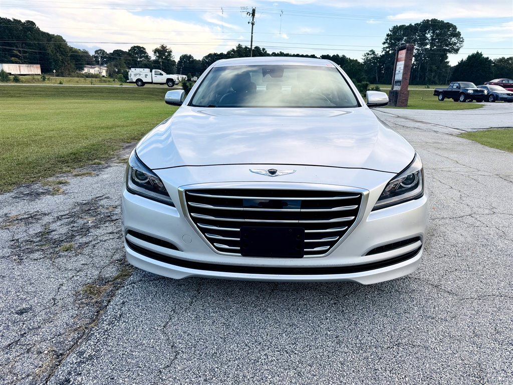 Used 2017 Genesis G80 3.8 RWD image 2