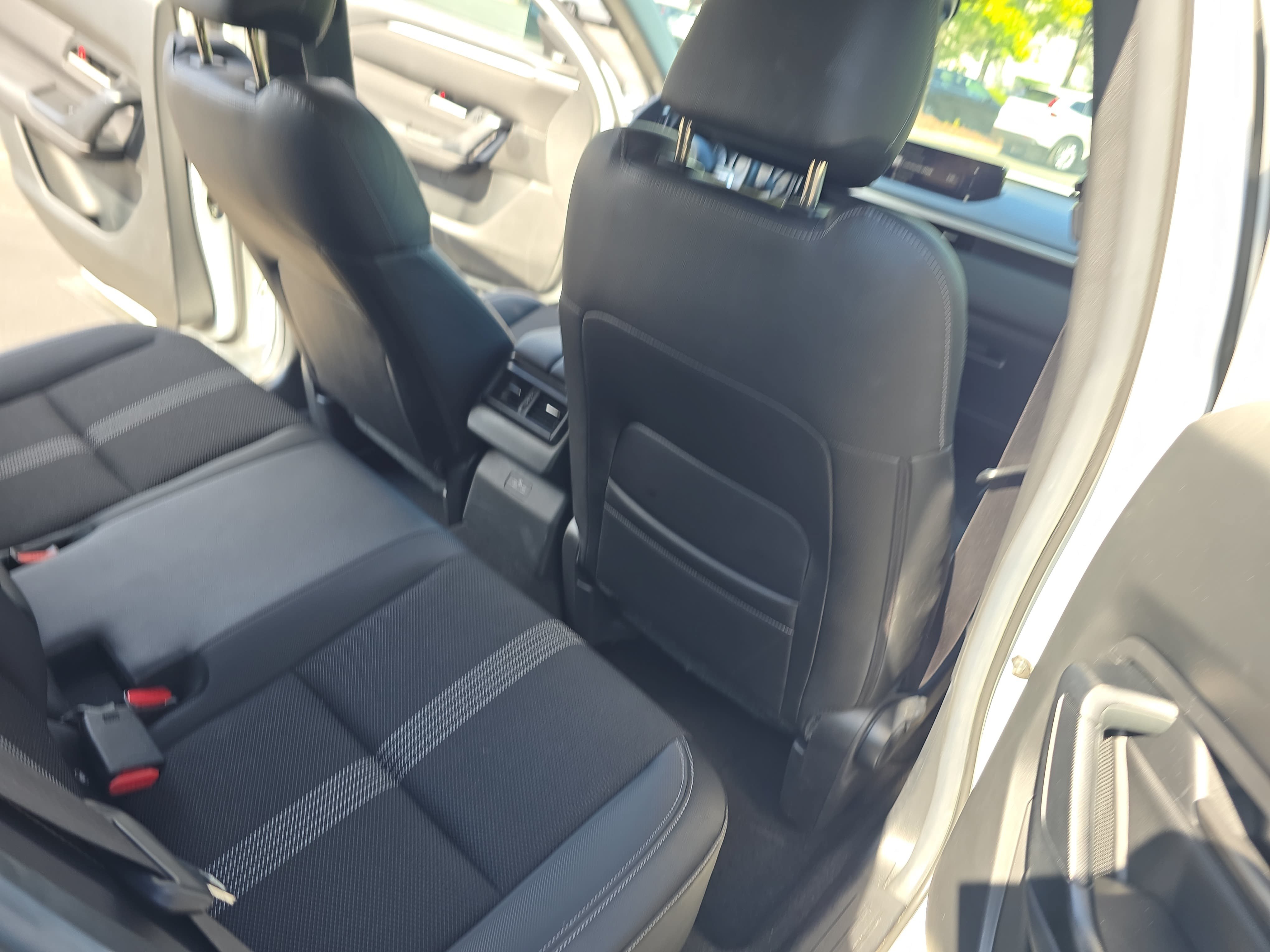 Used 2025 MAZDA CX-50 AWD 2.5 S w/ Premium Package image 11
