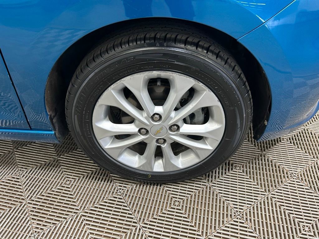 Used 2019 Chevrolet Spark LT FWD image 2