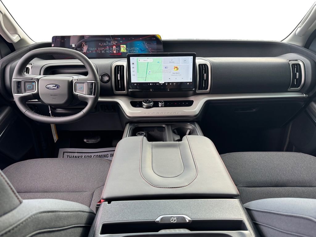 New 2025 Ford Expedition Active image 12