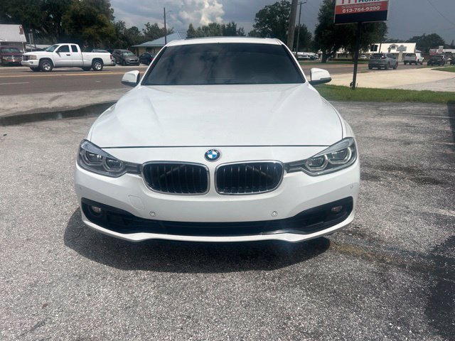Used 2017 BMW 330i Sedan RWD image 2