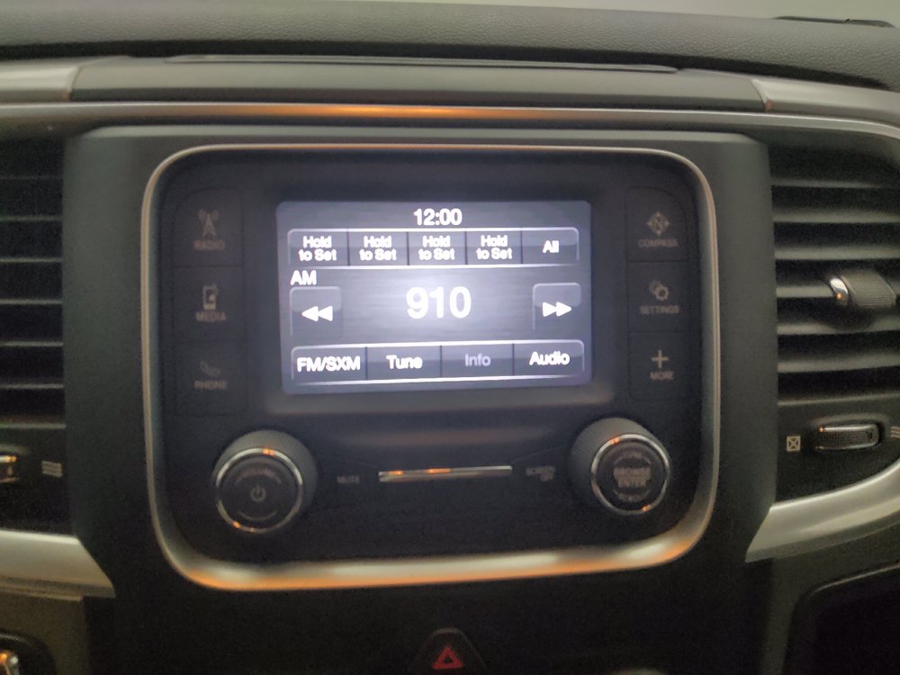 Used 2022 RAM 1500 Classic SLT RWD image 25