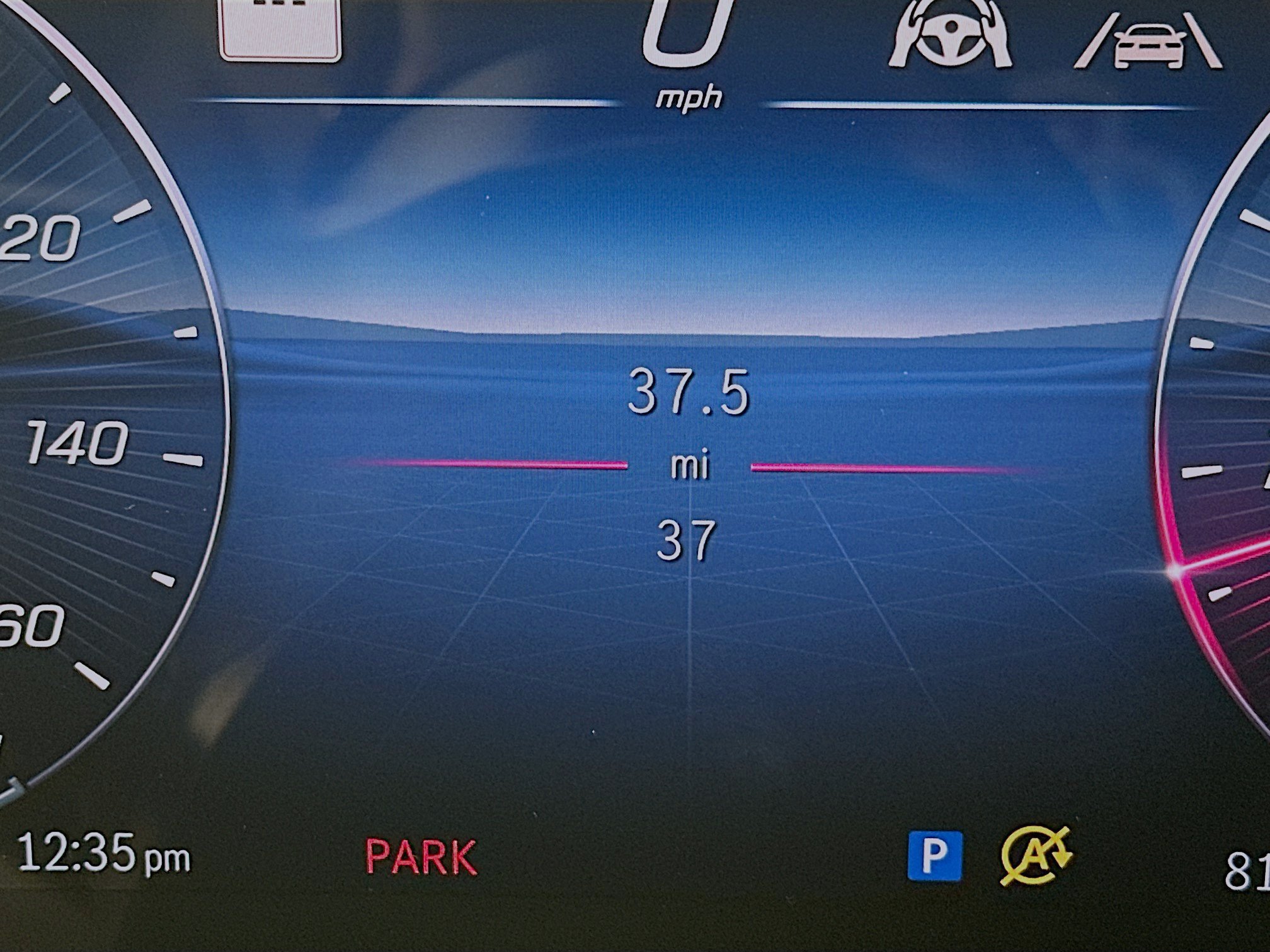 Used 2025 Mercedes-Benz GLC 300 4MATIC image 16