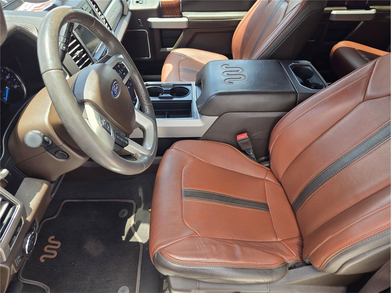 Used 2019 Ford F350 King Ranch w/ King Ranch Ultimate Package AWD/4WD image 13