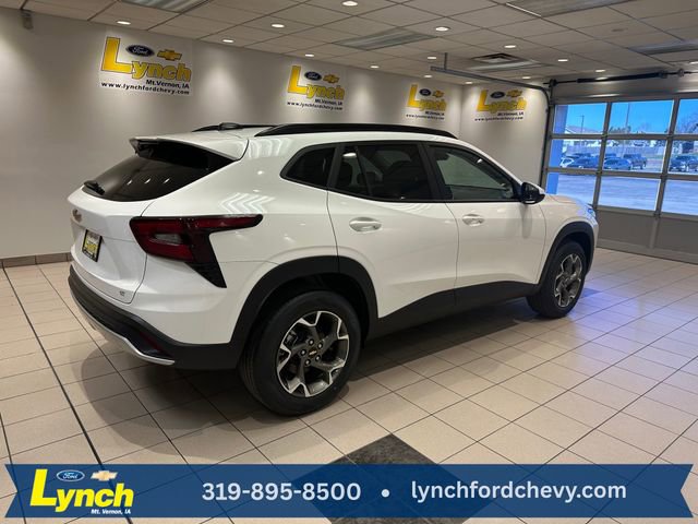 New 2026 Chevrolet Trax LT w/ Driver Confidence Package FWD image 17