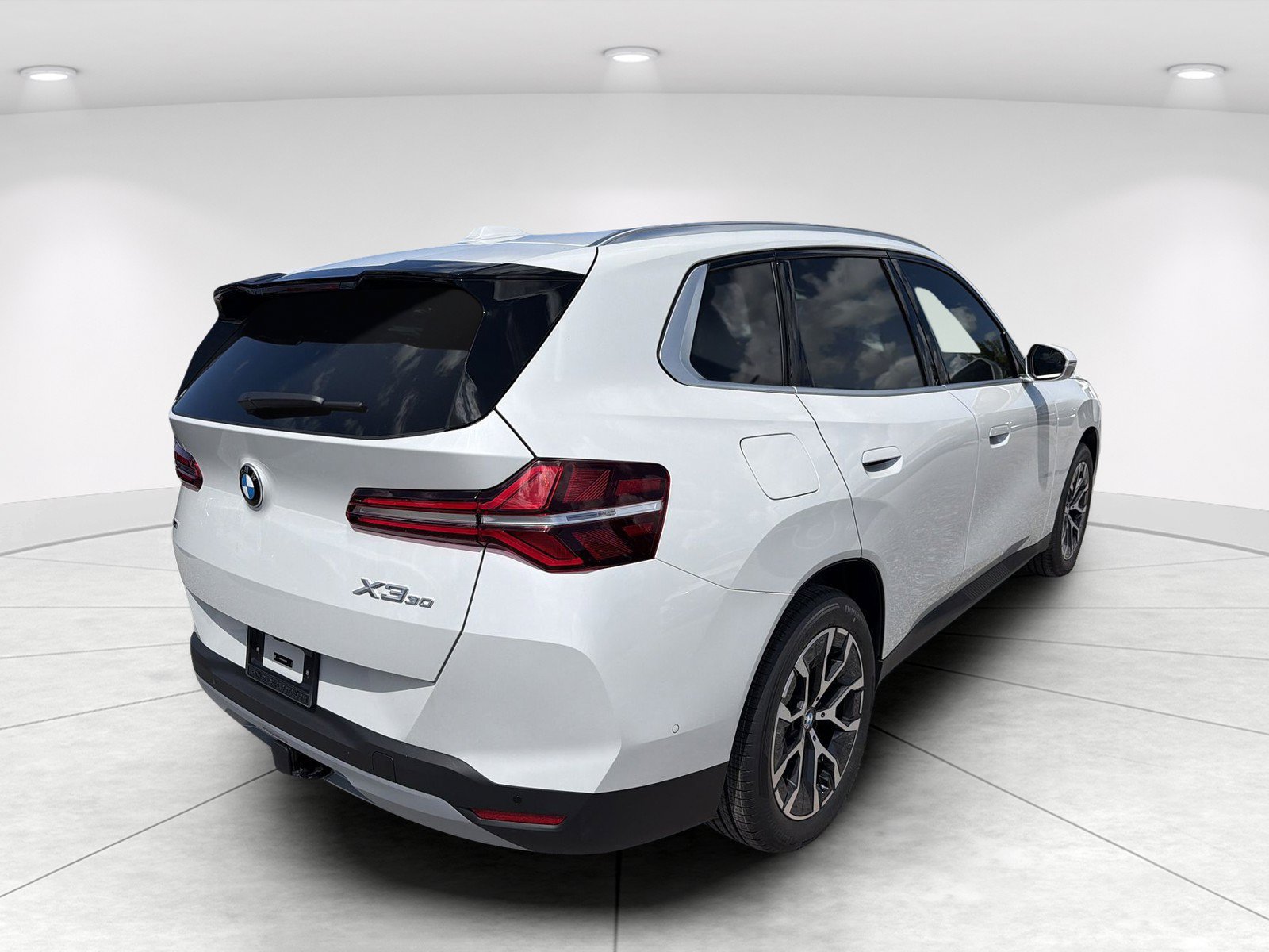 New 2026 BMW X3 xDrive30i w/ Premium Package AWD/4WD image 3