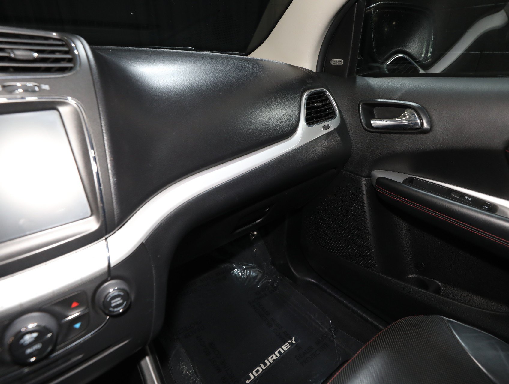Used 2017 Dodge Journey GT AWD/4WD image 46