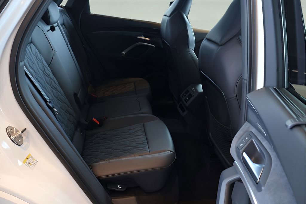 New 2026 Audi SQ5 Premium Plus AWD/4WD image 14
