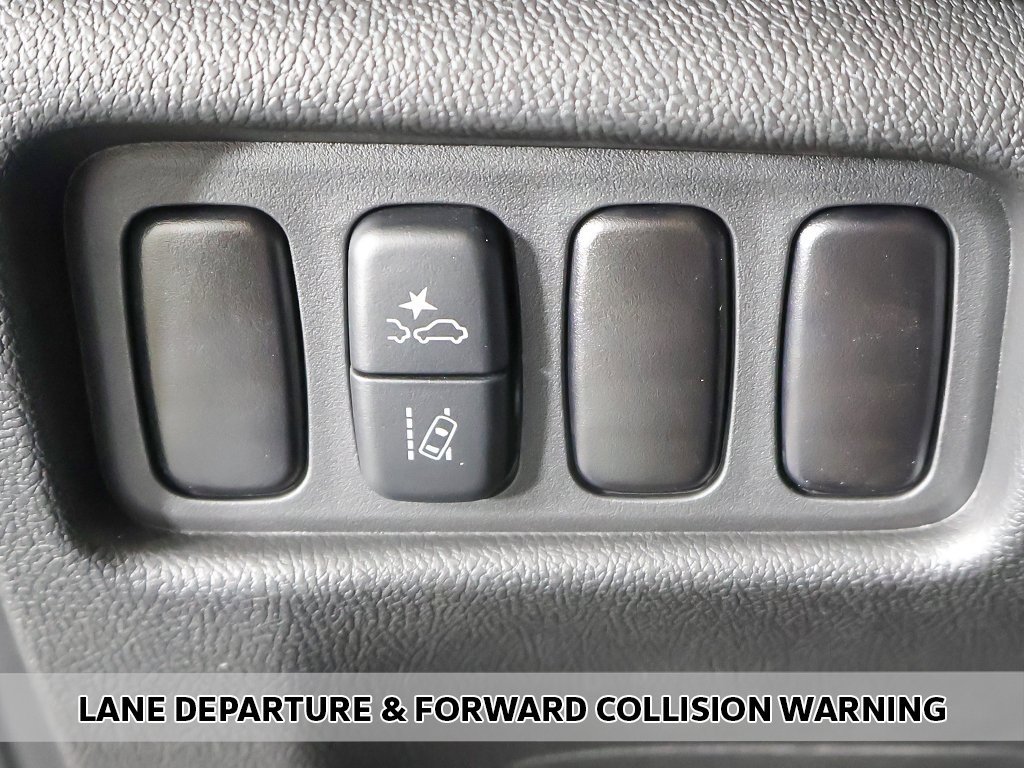 New 2026 Mitsubishi Outlander Sport LE image 3