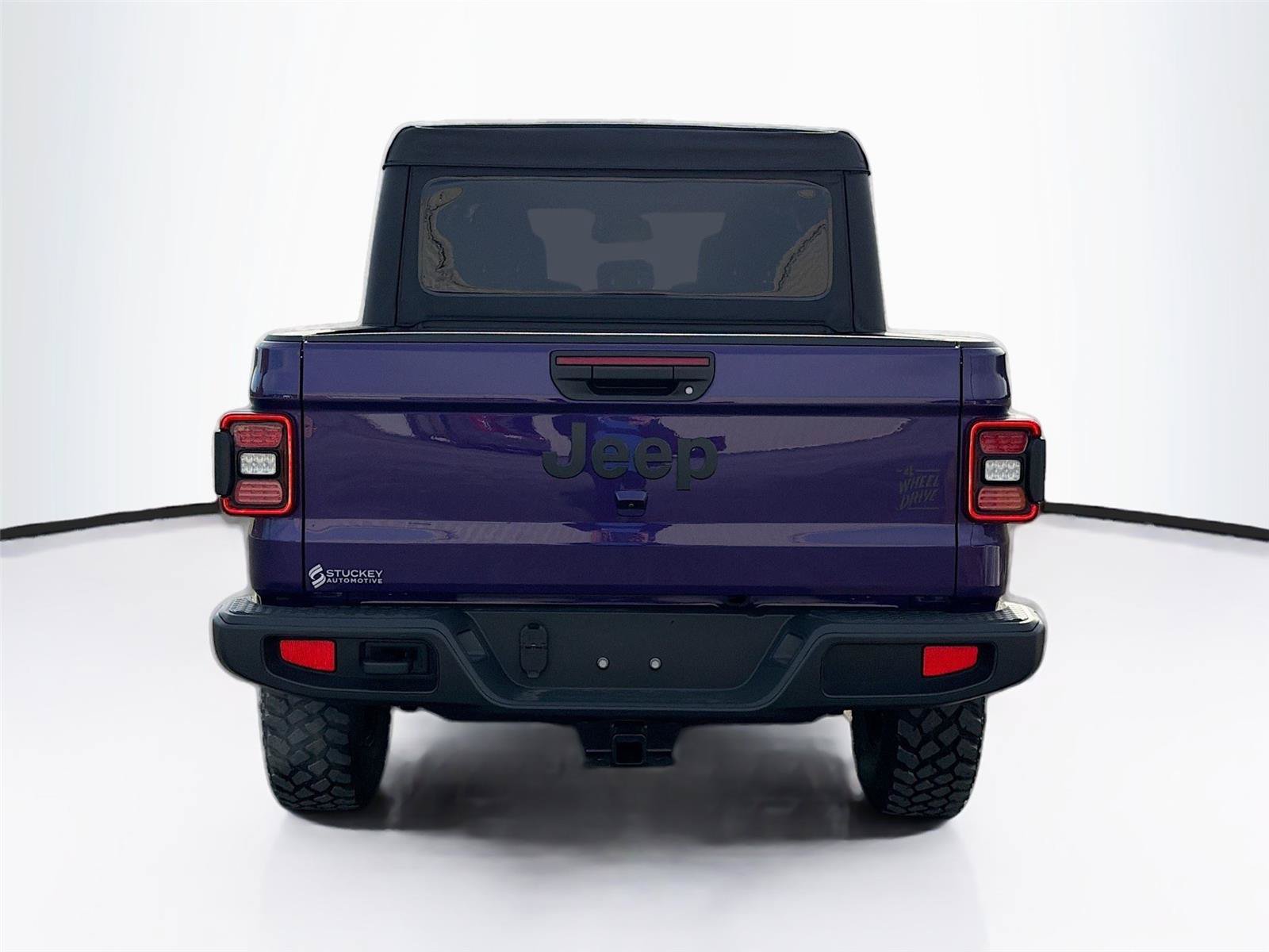New 2026 Jeep Gladiator Sport AWD/4WD image 6