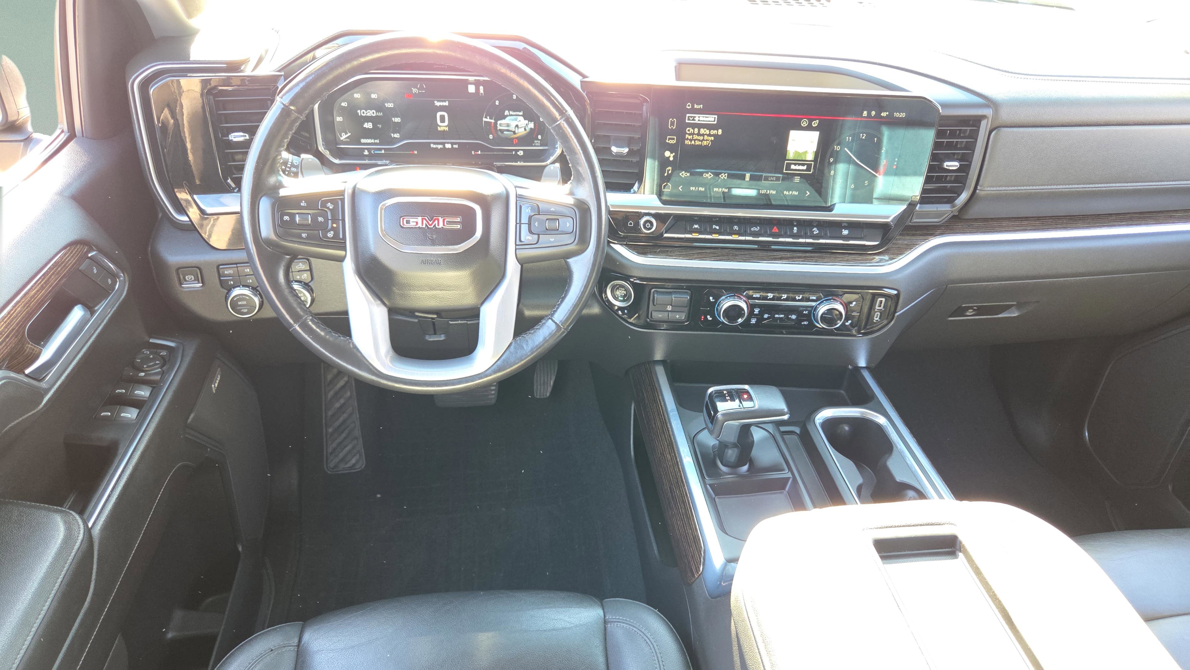 Used 2022 GMC Sierra 1500 Elevation w/ Elevation Premium Package image 12