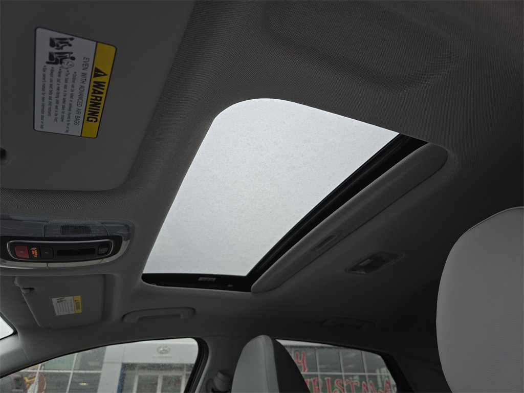 New 2026 Hyundai Elantra Limited image 28