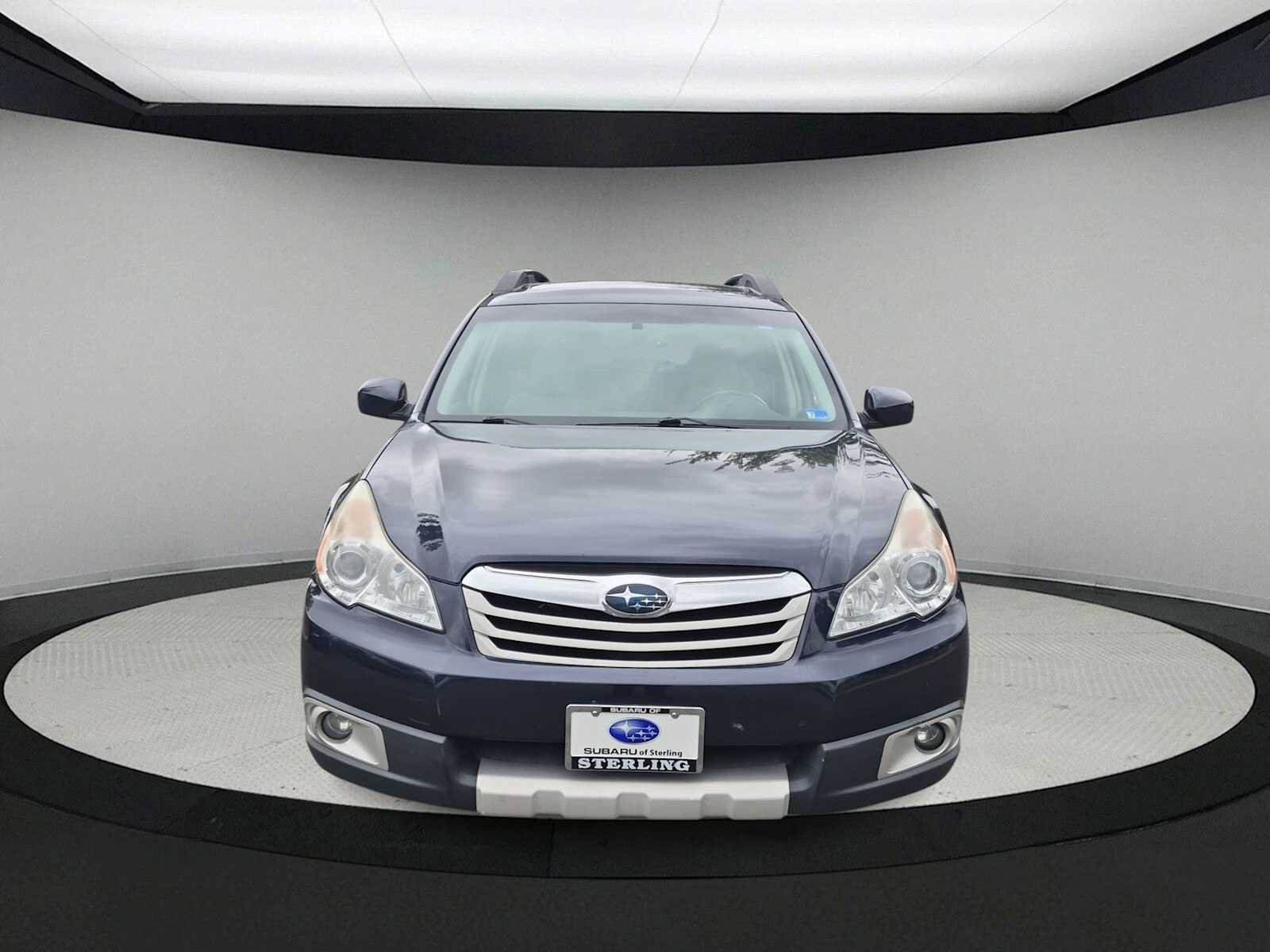 Used 2012 Subaru Outback 2.5i Limited w/ Moonroof Pkg AWD/4WD image 3