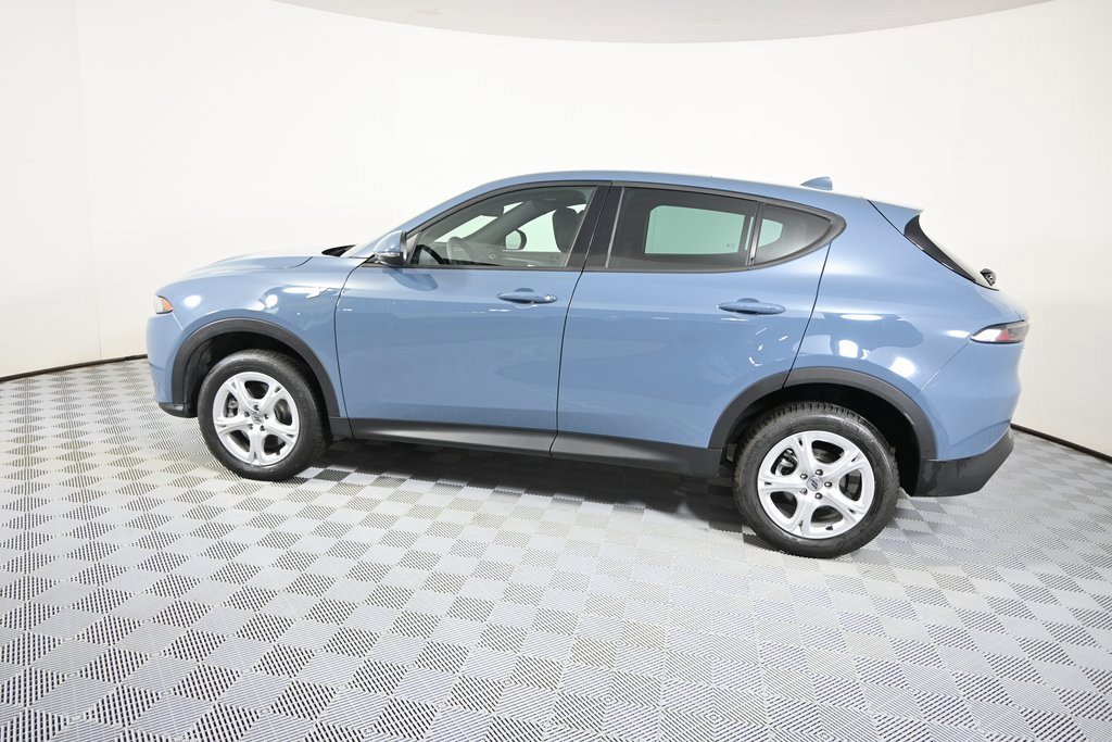 Used 2023 Dodge Hornet GT Plus image 3