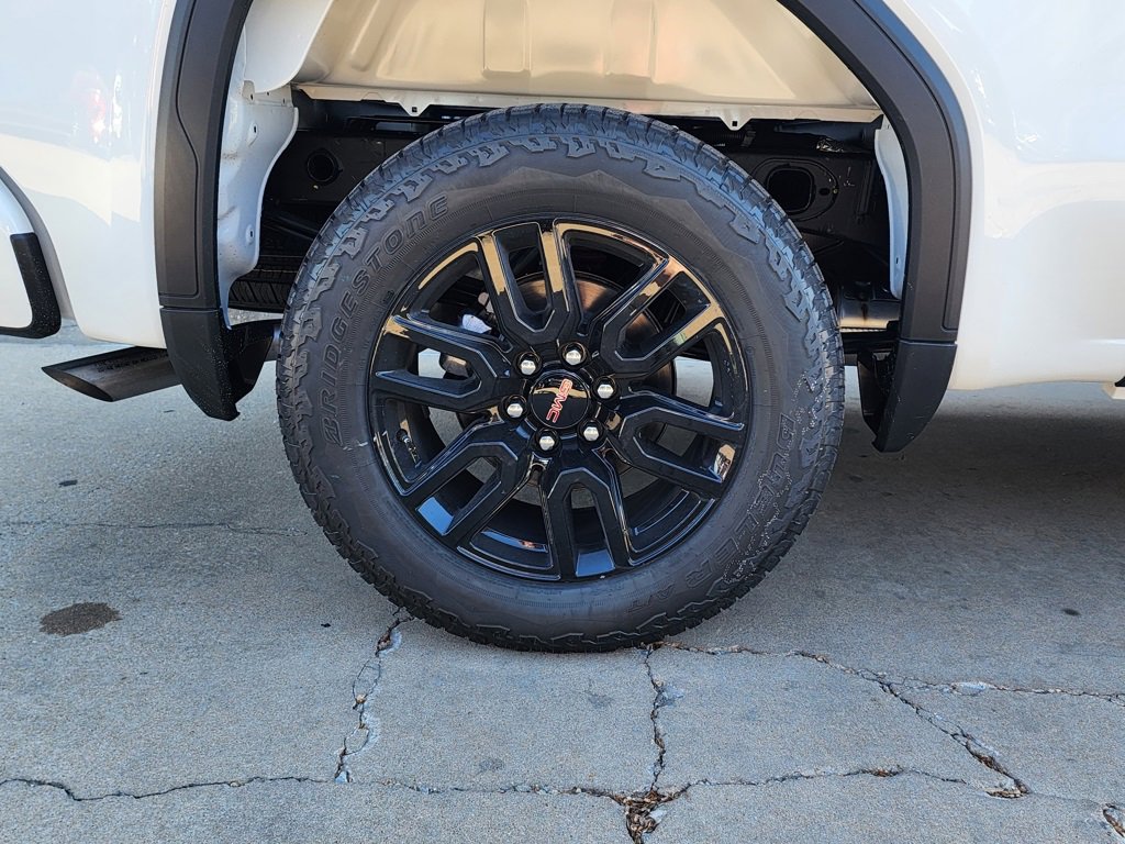 New 2026 GMC Sierra 1500 Elevation image 50