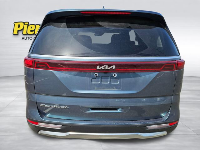 Used 2022 Kia Carnival SX Prestige image 4