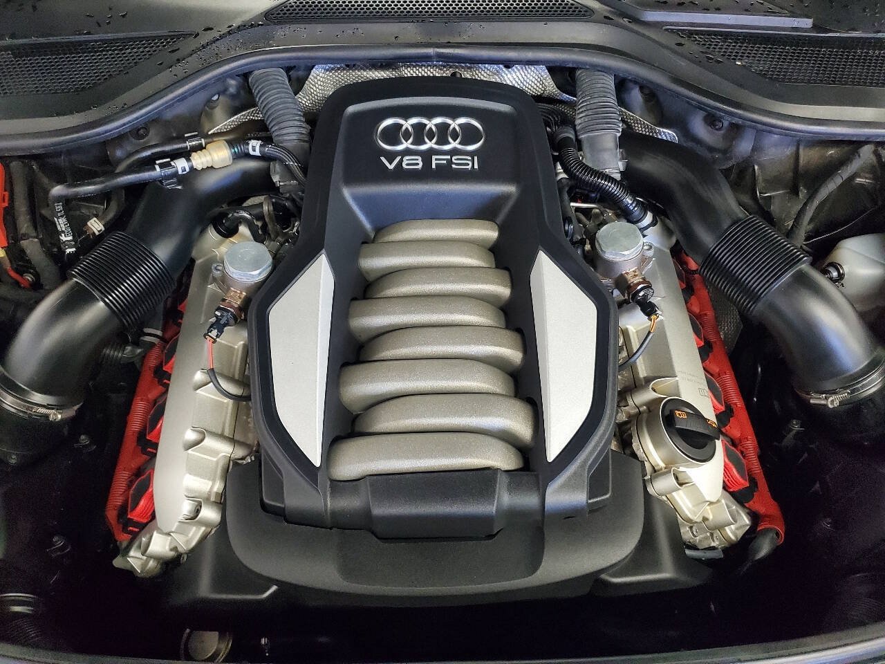 Used 2011 Audi A8 4.2 AWD/4WD image 4