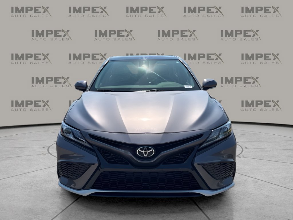 Used 2021 Toyota Camry XSE FWD image 8