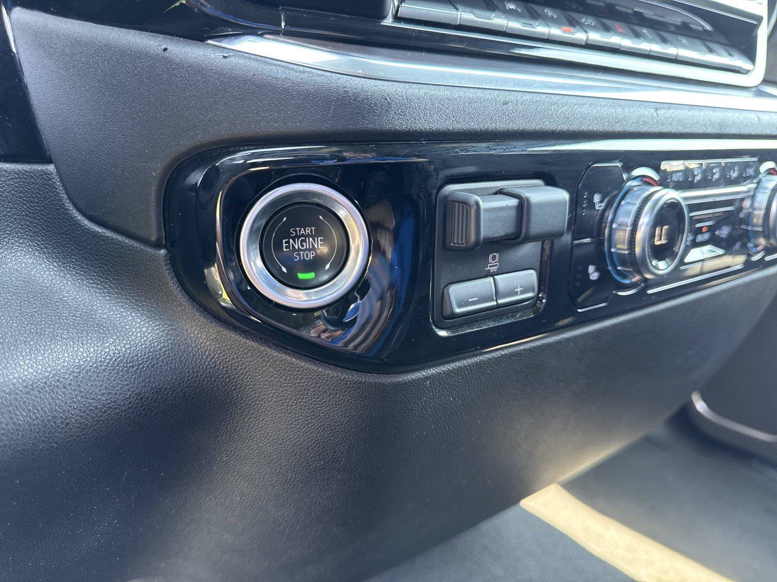 Used 2025 GMC Sierra 1500 SLT RWD image 20