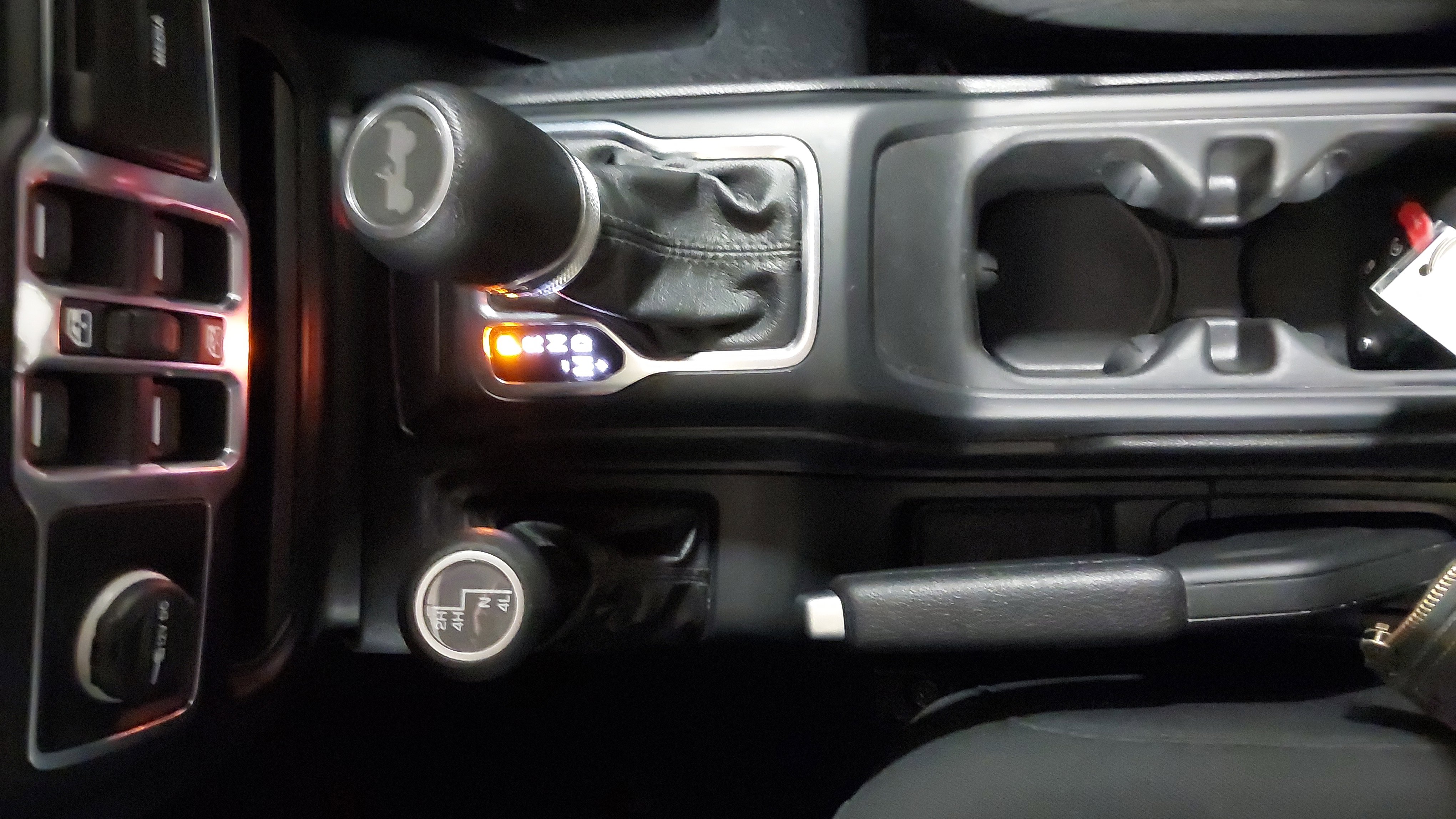 Used 2020 Jeep Wrangler Unlimited Sport S image 21