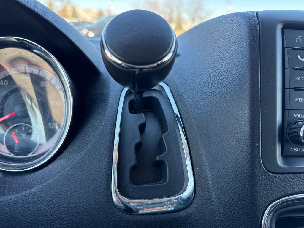 Certified 2016 Dodge Grand Caravan SXT w/ Rear Park Assist Package image 29