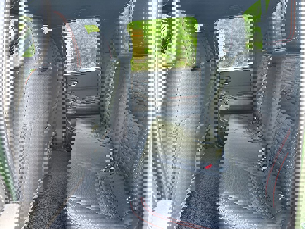 New 2025 Nissan Frontier PRO-4X w/ Black Accent Package image 24