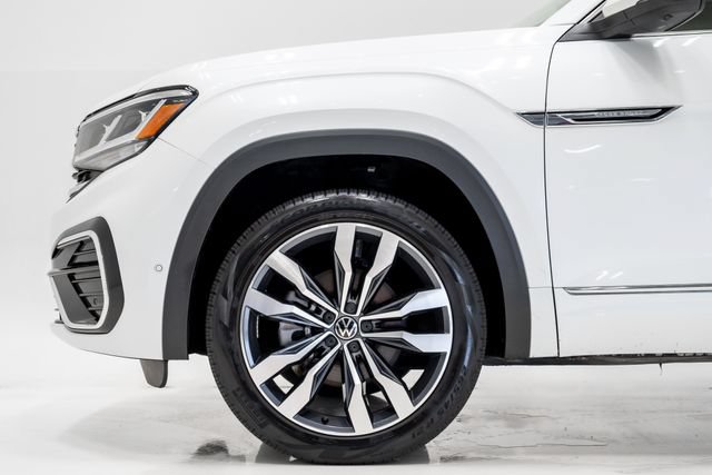 Used 2023 Volkswagen Atlas Cross Sport SEL Premium R-Line AWD/4WD image 30