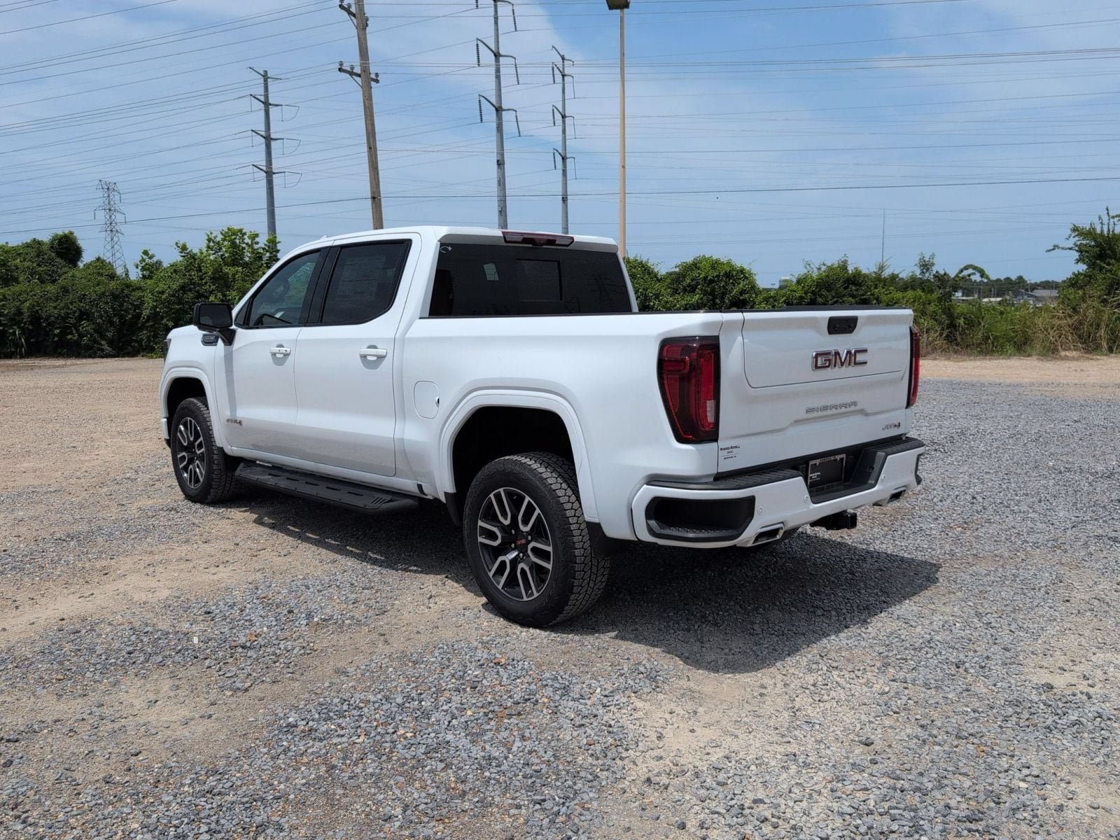 New 2026 GMC Sierra 1500 AT4 w/ AT4 Premium Package AWD/4WD image 3