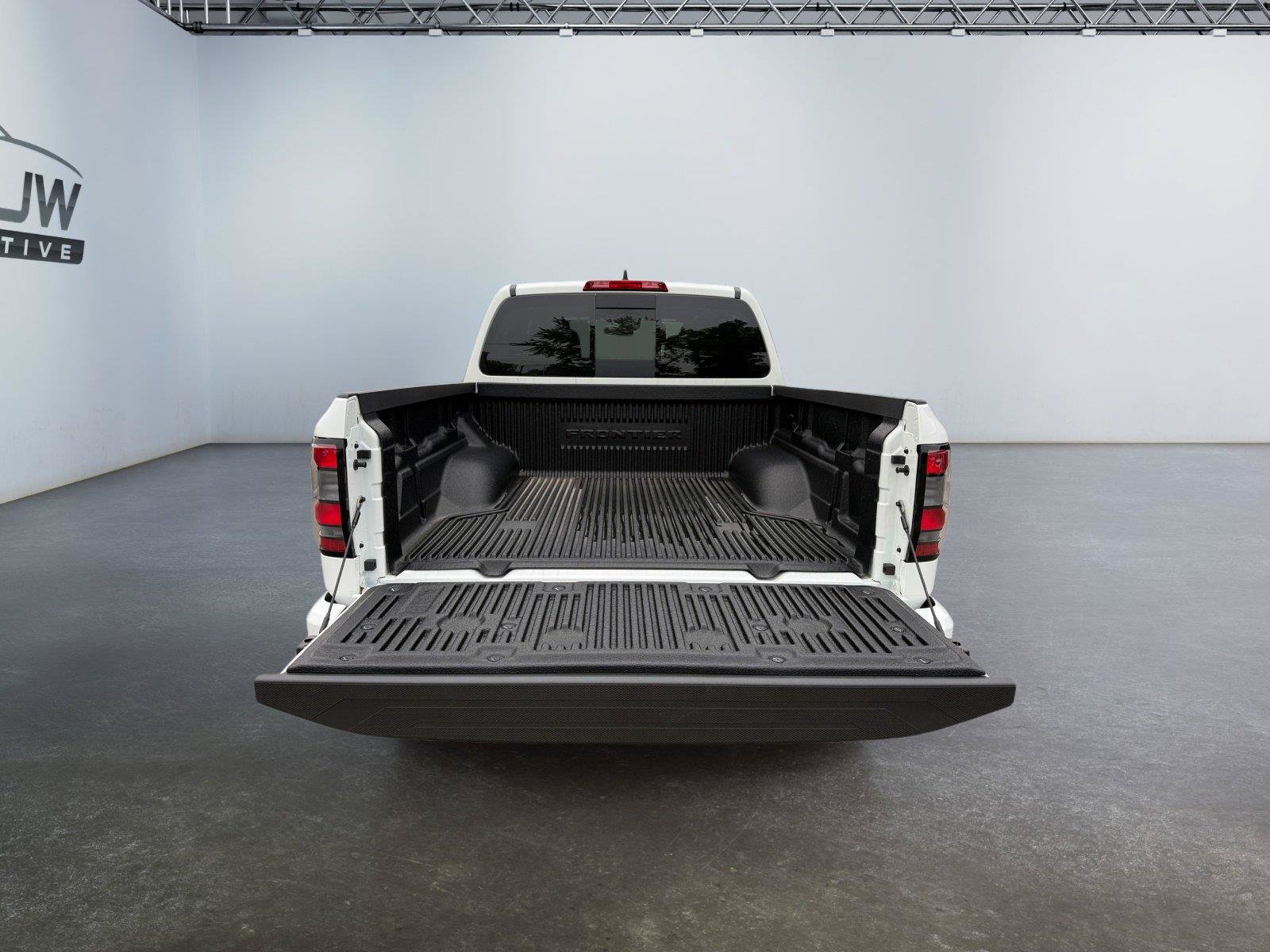 New 2026 Nissan Frontier SV w/ Tow Package AWD/4WD image 21