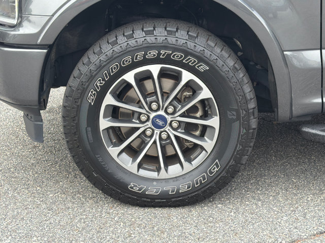 Used 2018 Ford F150 XLT w/ Equipment Group 302A Luxury AWD/4WD image 13