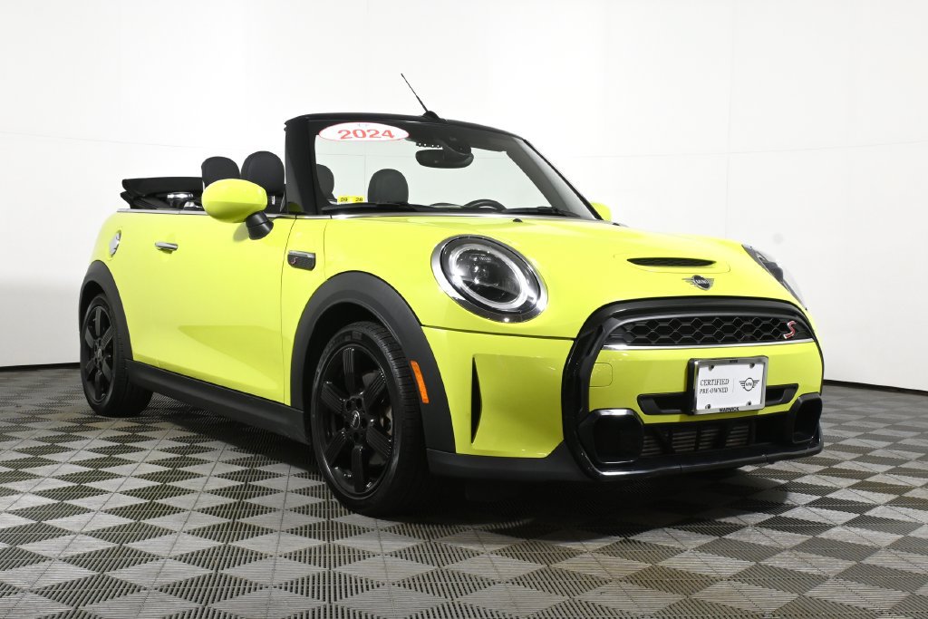 Certified 2024 MINI Cooper S FWD image 17