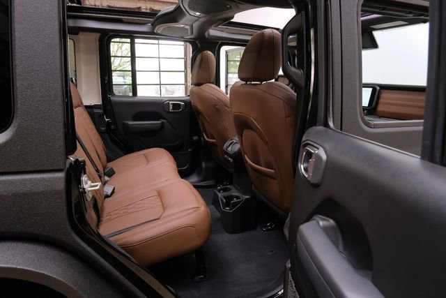 Used 2024 Jeep Wrangler Unlimited Sport image 83