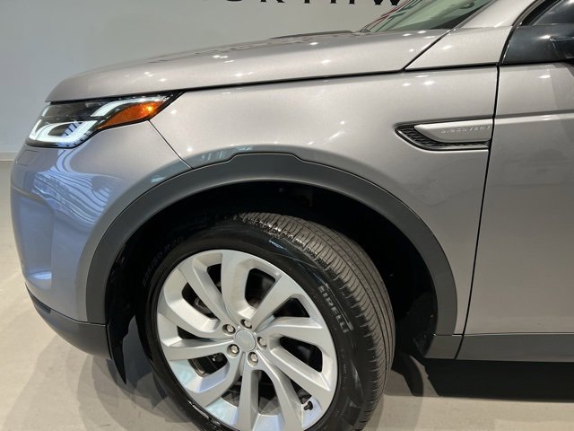 Used 2023 Land Rover Discovery Sport SE image 12