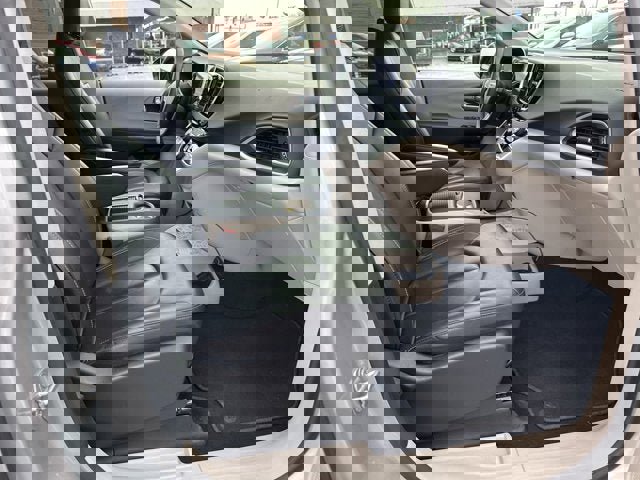 Used 2024 Chrysler Pacifica Touring-L image 12