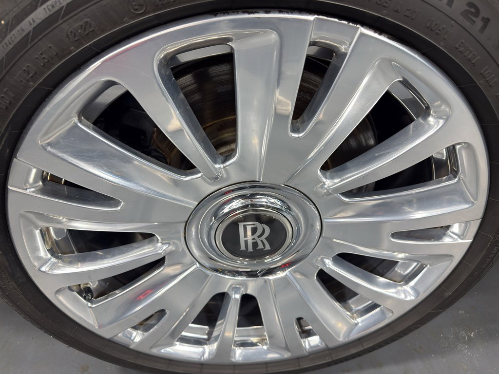 Used 2019 Rolls-Royce Ghost image 37