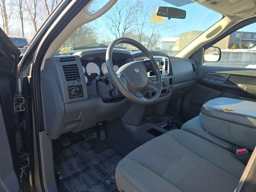 Used 2007 Dodge Ram 2500 Truck SLT image 22