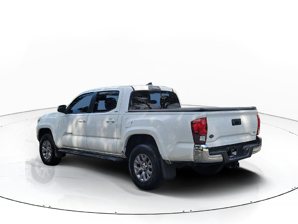 Used 2019 Toyota Tacoma SR5 RWD image 4