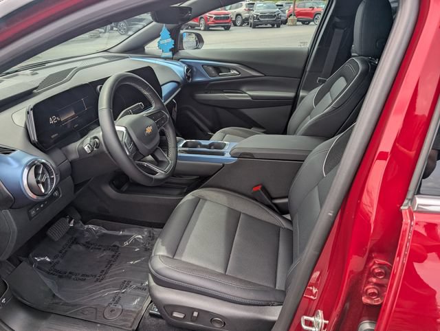 New 2025 Chevrolet Equinox EV LT w/ Convenience Package II AWD/4WD image 13