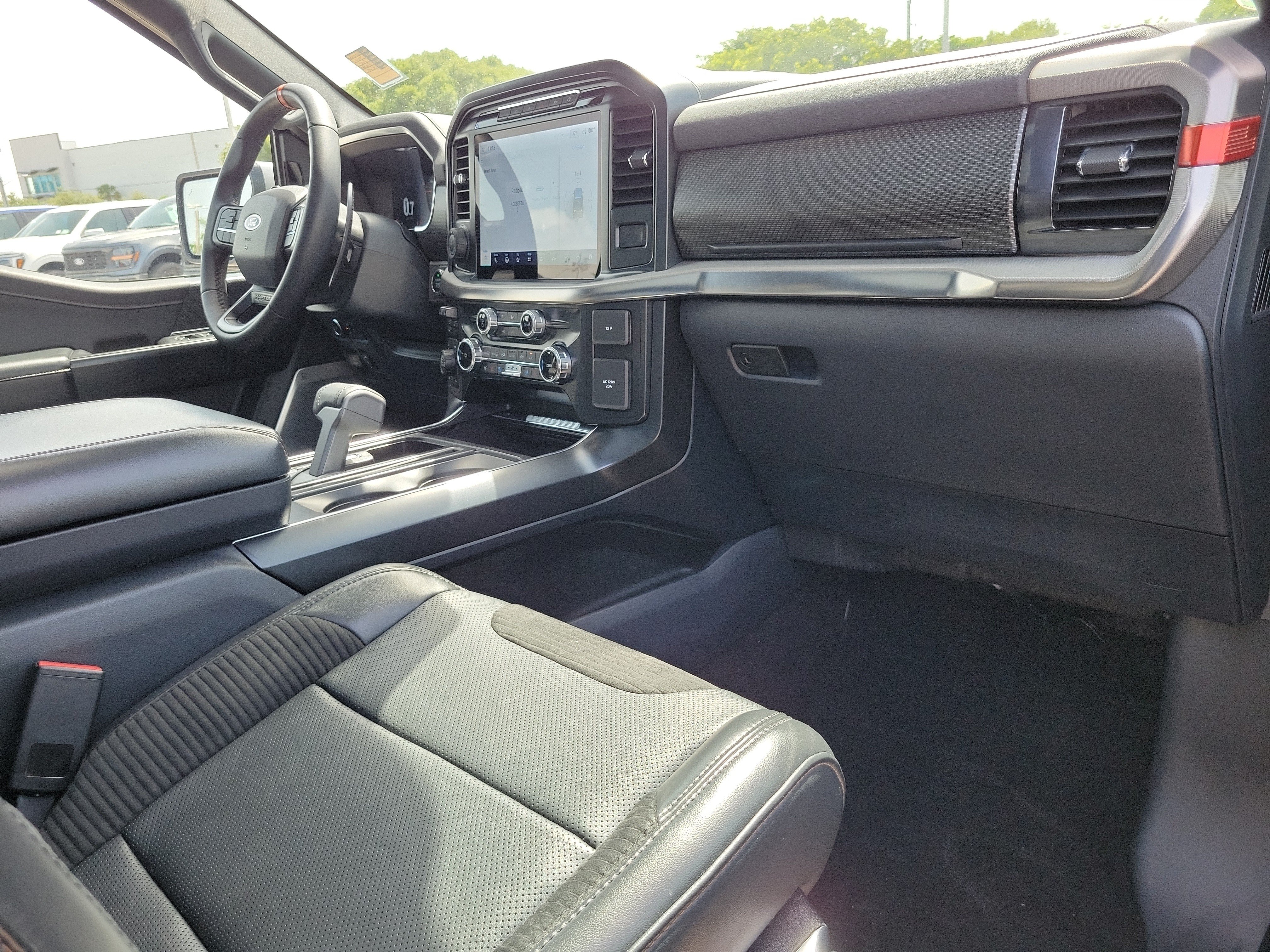 Certified 2022 Ford F150 Raptor w/ Equipment Group 801A High AWD/4WD image 18