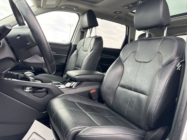 Used 2024 Kia Telluride SX w/ Towing Package image 13