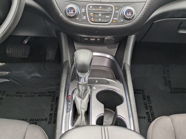 Used 2023 Chevrolet Malibu LT FWD image 18