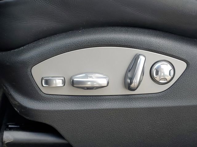 Used 2019 Porsche Macan AWD/4WD image 14