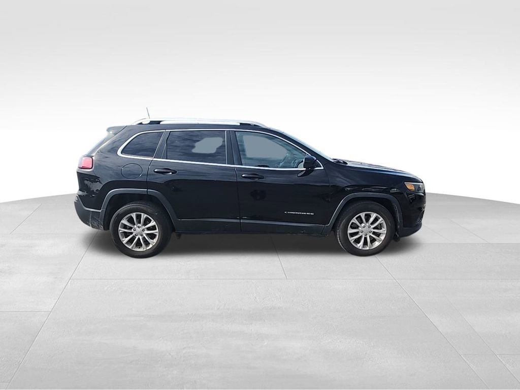Certified 2019 Jeep Cherokee Latitude w/ Popular Appearance Group image 23